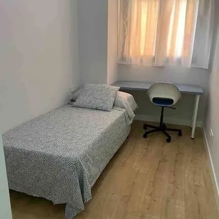 Precioso En La Mejor Zona De * Málaga